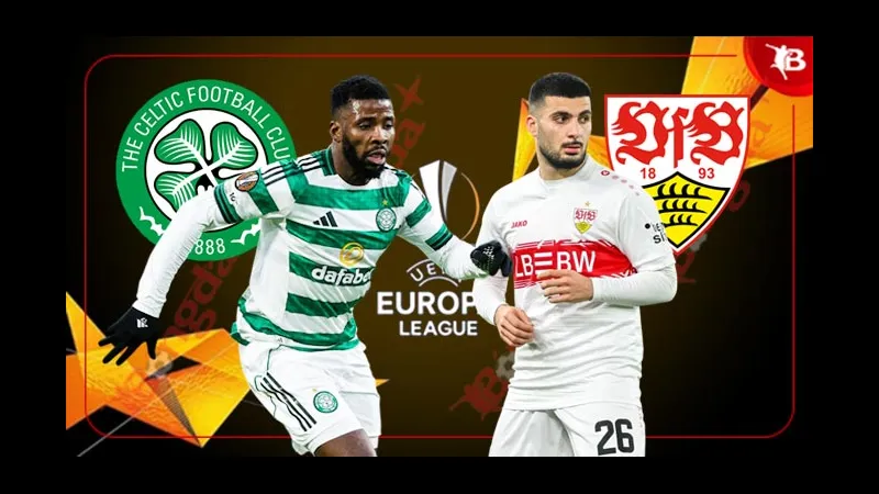 Hai cầu thủ Celtic và Stuttgart tranh chấp bóng trên sân cỏ Hai cầu thủ Celtic và Stuttgart tranh chấp bóng trên sân cỏ
